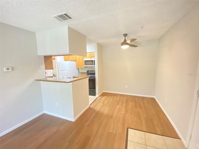 208 AFTON SQUARE 203, Altamonte Springs, FL 32714