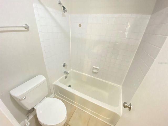 208 AFTON SQUARE 203, Altamonte Springs, FL 32714