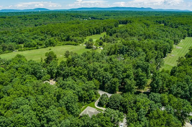 60 Bluff Rd, Crossville, TN 38555