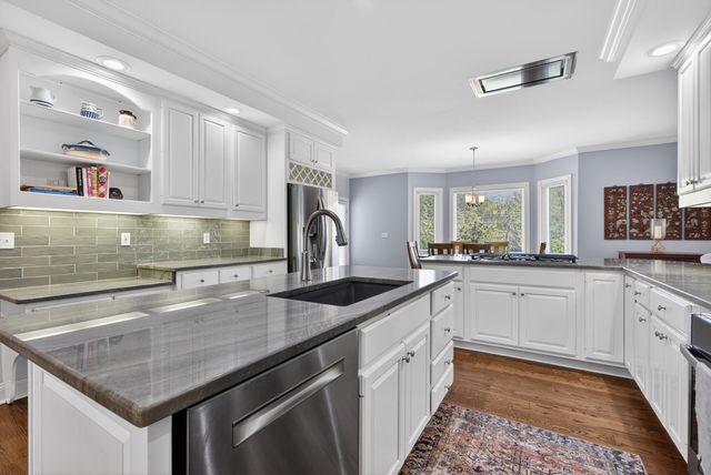 212 Quail Run Drive, Georgetown, KY 40324
