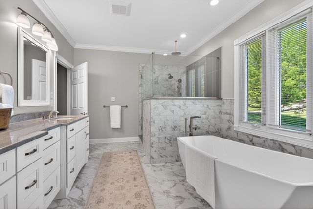 212 Quail Run Drive, Georgetown, KY 40324