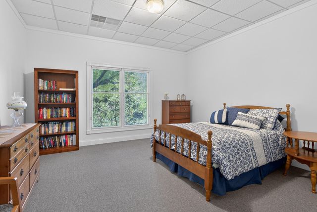 212 Quail Run Drive, Georgetown, KY 40324