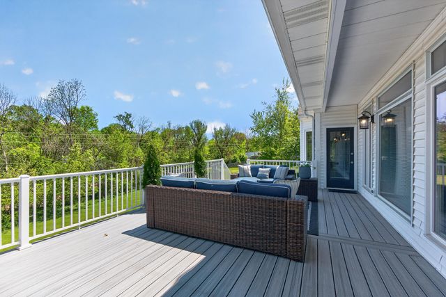 212 Quail Run Drive, Georgetown, KY 40324