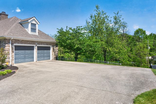 212 Quail Run Drive, Georgetown, KY 40324