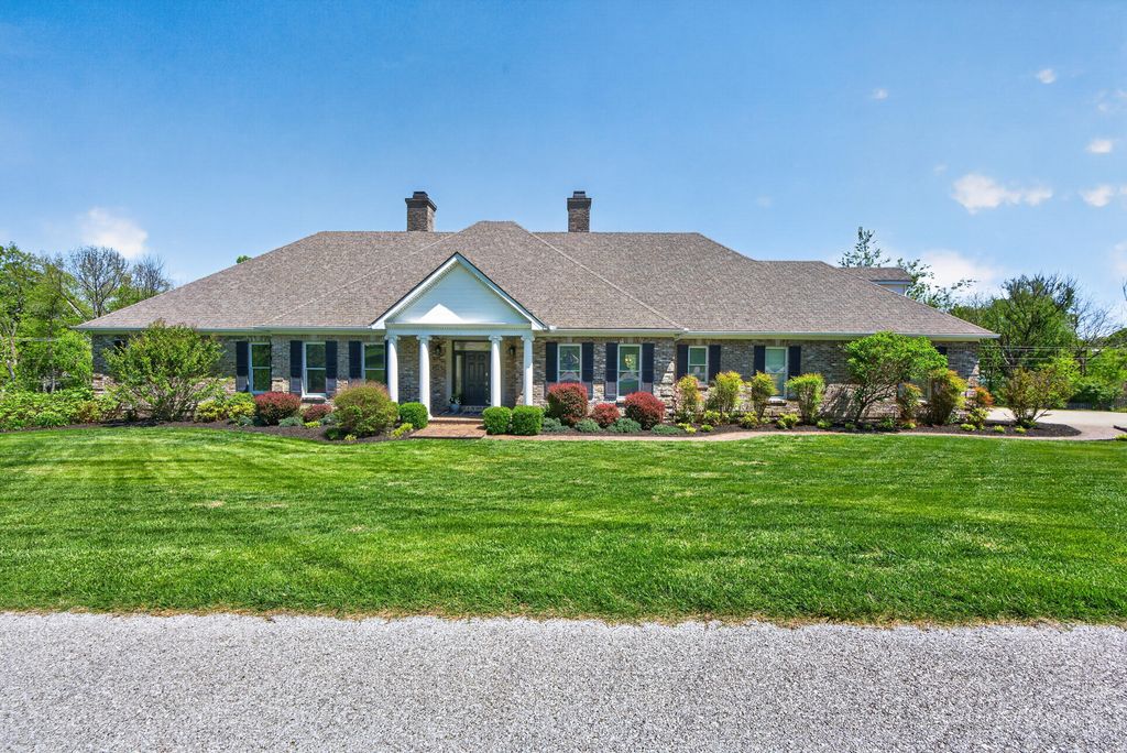 212 Quail Run Drive, Georgetown, KY 40324