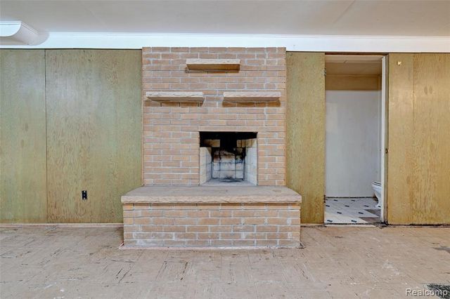 5890 Grange Hall Road, Holly, MI 48442