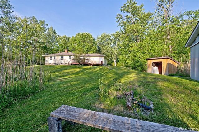 5890 Grange Hall Road, Holly, MI 48442