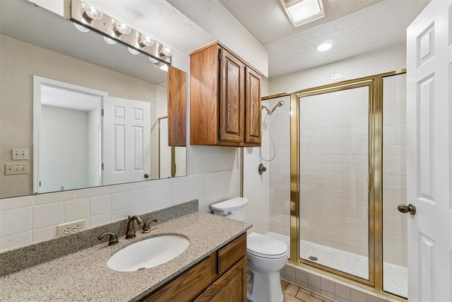 11823 Springhollow Road, Oklahoma City, OK 73120