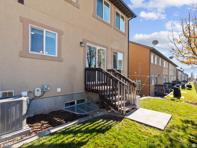 2043 N BELMONT DR, Saratoga Springs, UT 84045