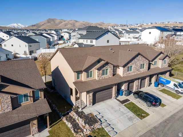 2043 N BELMONT DR, Saratoga Springs, UT 84045