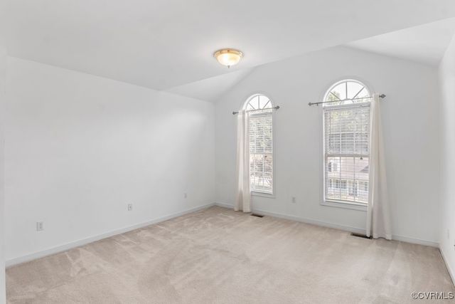 2736 Knobbly Ct, Chester, VA 23831