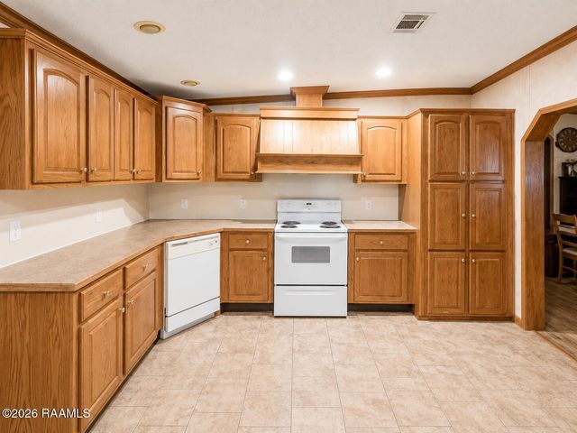 116 Darryl Lane, Port Barre, LA 70577
