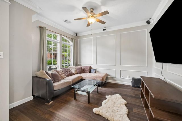 9110 Rhapsody Lane, Houston, TX 77040