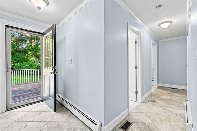 24 Orchard St, Berkley, MA 02779