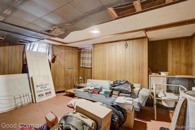 2244 Lamothe Street, Detroit, MI 48206