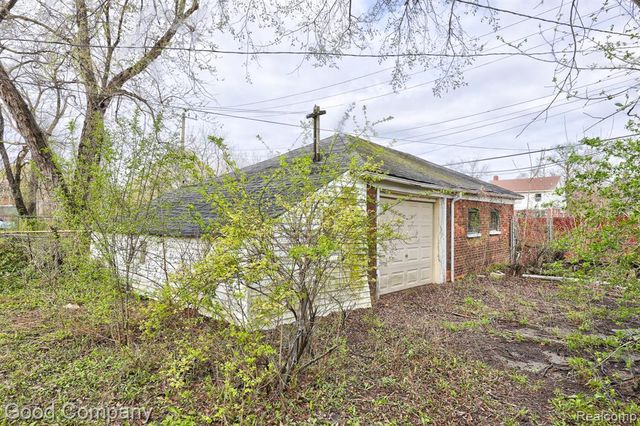 2244 Lamothe Street, Detroit, MI 48206