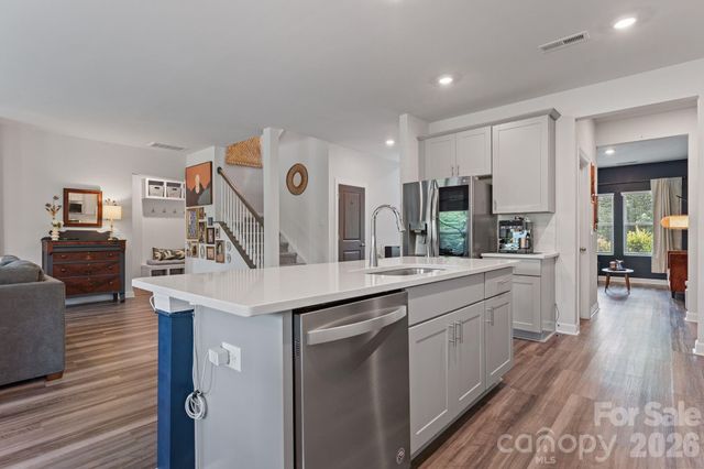 3008 Hayes Ridge Drive, Belmont, NC 28012