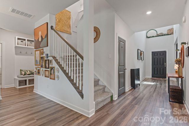 3008 Hayes Ridge Drive, Belmont, NC 28012