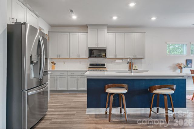 3008 Hayes Ridge Drive, Belmont, NC 28012