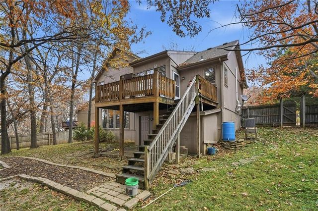 7024 N Mercier Court, Kansas City, MO 64118