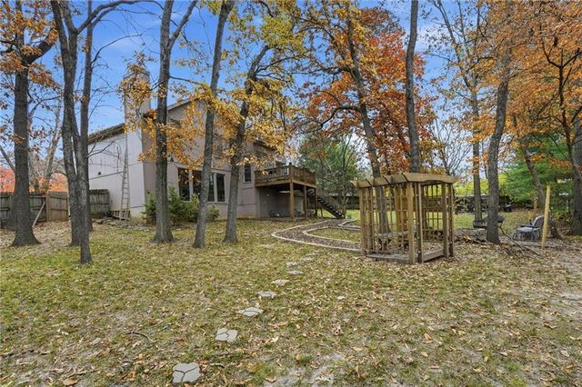 7024 N Mercier Court, Kansas City, MO 64118