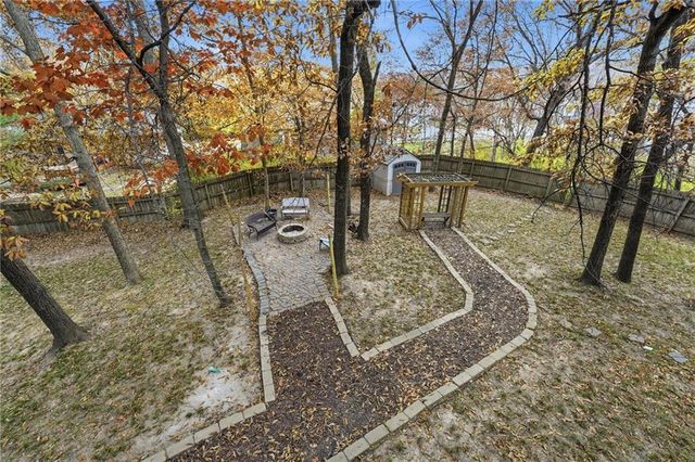 7024 N Mercier Court, Kansas City, MO 64118