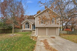 7024 N Mercier Court, Kansas City, MO 64118