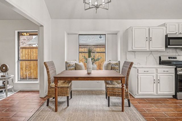 2008 Greenview Drive A, Carrollton, TX 75010