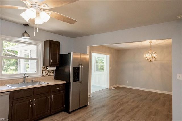7395 Nelson DR, Gloucester, VA 23061