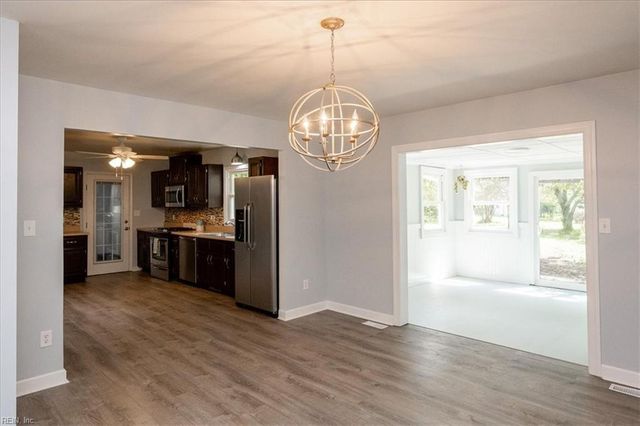 7395 Nelson DR, Gloucester, VA 23061