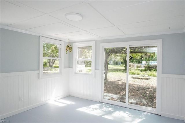 7395 Nelson DR, Gloucester, VA 23061