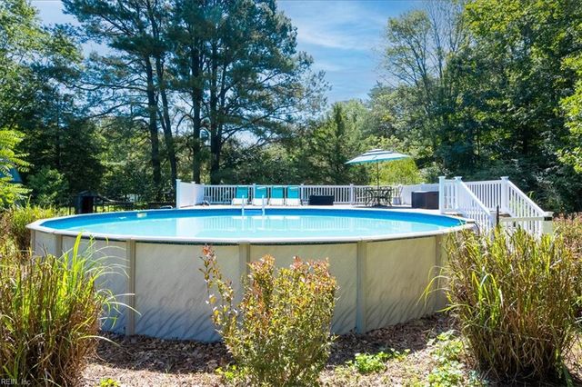 7395 Nelson DR, Gloucester, VA 23061
