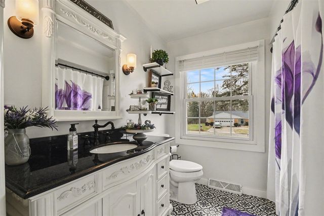 254 Ridgewood Court, Ionia, MI 48846