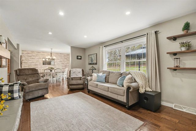 254 Ridgewood Court, Ionia, MI 48846