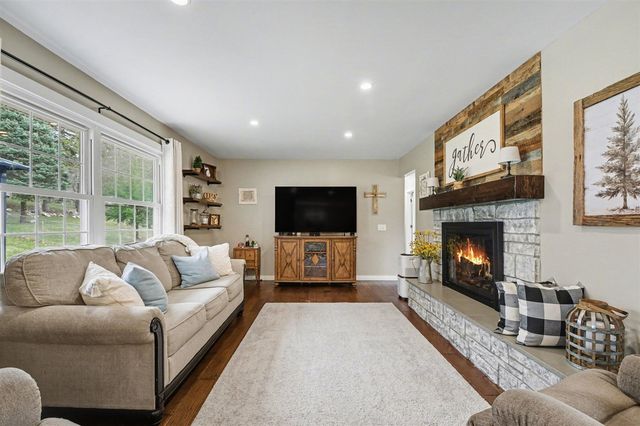 254 Ridgewood Court, Ionia, MI 48846