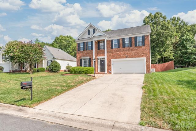 12319 Silveroak Lane, Charlotte, NC 28277