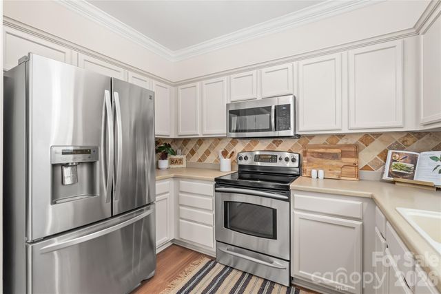 12319 Silveroak Lane, Charlotte, NC 28277