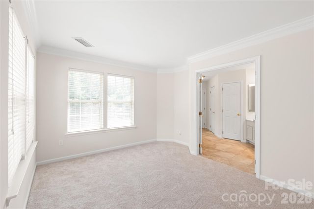12319 Silveroak Lane, Charlotte, NC 28277