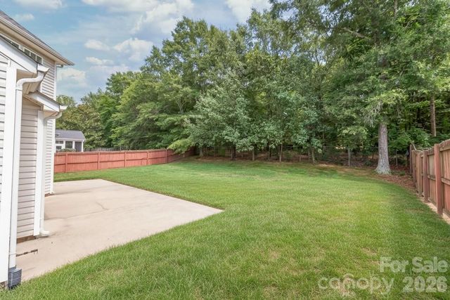12319 Silveroak Lane, Charlotte, NC 28277