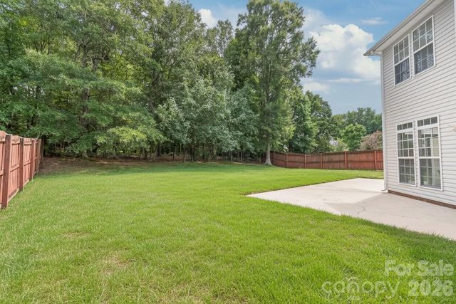 12319 Silveroak Lane, Charlotte, NC 28277
