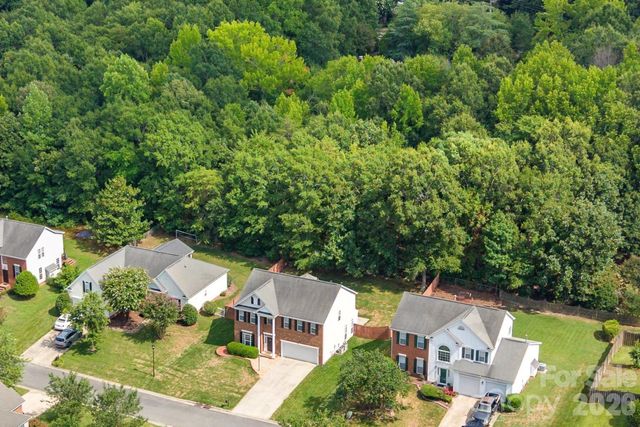 12319 Silveroak Lane, Charlotte, NC 28277