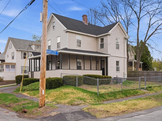 47 Hale St, Leominster, MA 01453