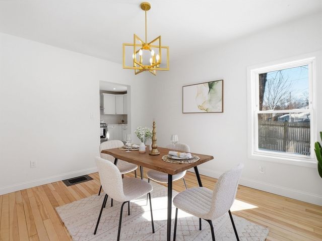 47 Hale St, Leominster, MA 01453