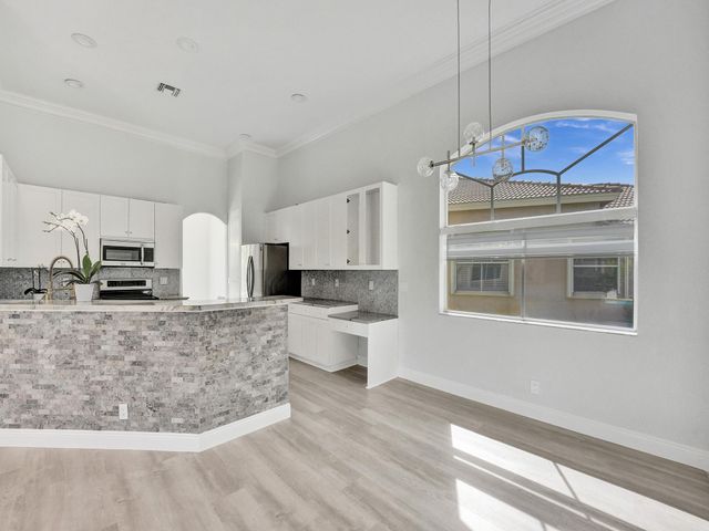 2933 E Fontana Court, Royal Palm Beach, FL 33411