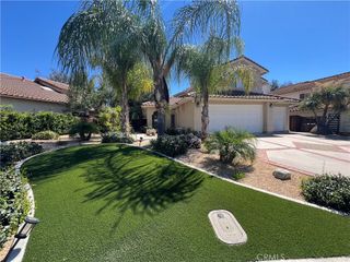 39335 Via Zaragoza, Murrieta, CA 92563