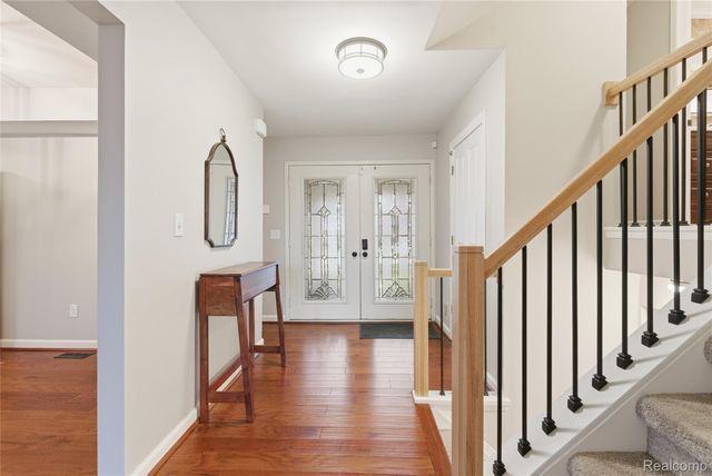 3438 Harmony Drive, Troy, MI 48083