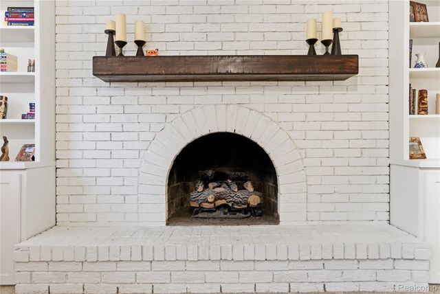 3438 Harmony Drive, Troy, MI 48083