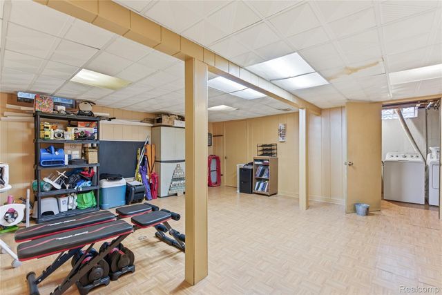 3438 Harmony Drive, Troy, MI 48083