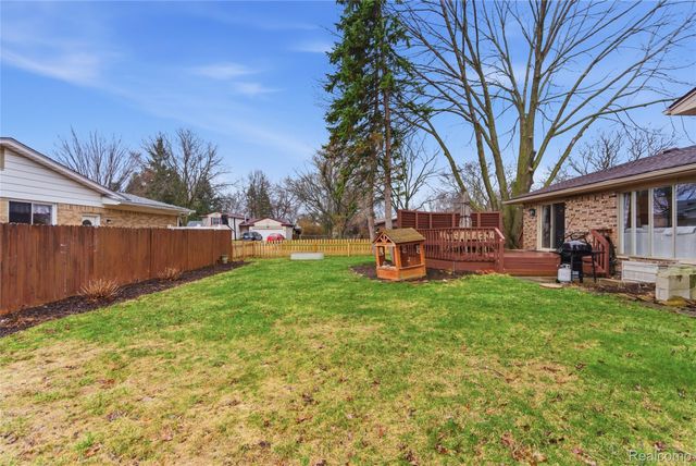 3438 Harmony Drive, Troy, MI 48083