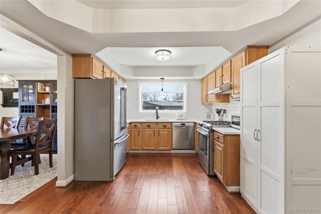 3438 Harmony Drive, Troy, MI 48083